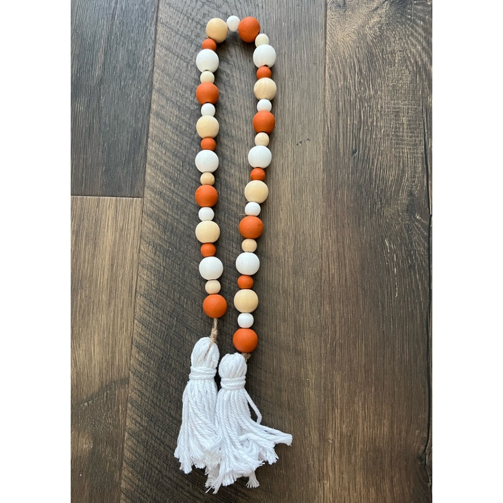 Farmhouse garland